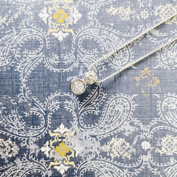 Swarovski Crystal Pendant Necklace - Picture 2 of 7